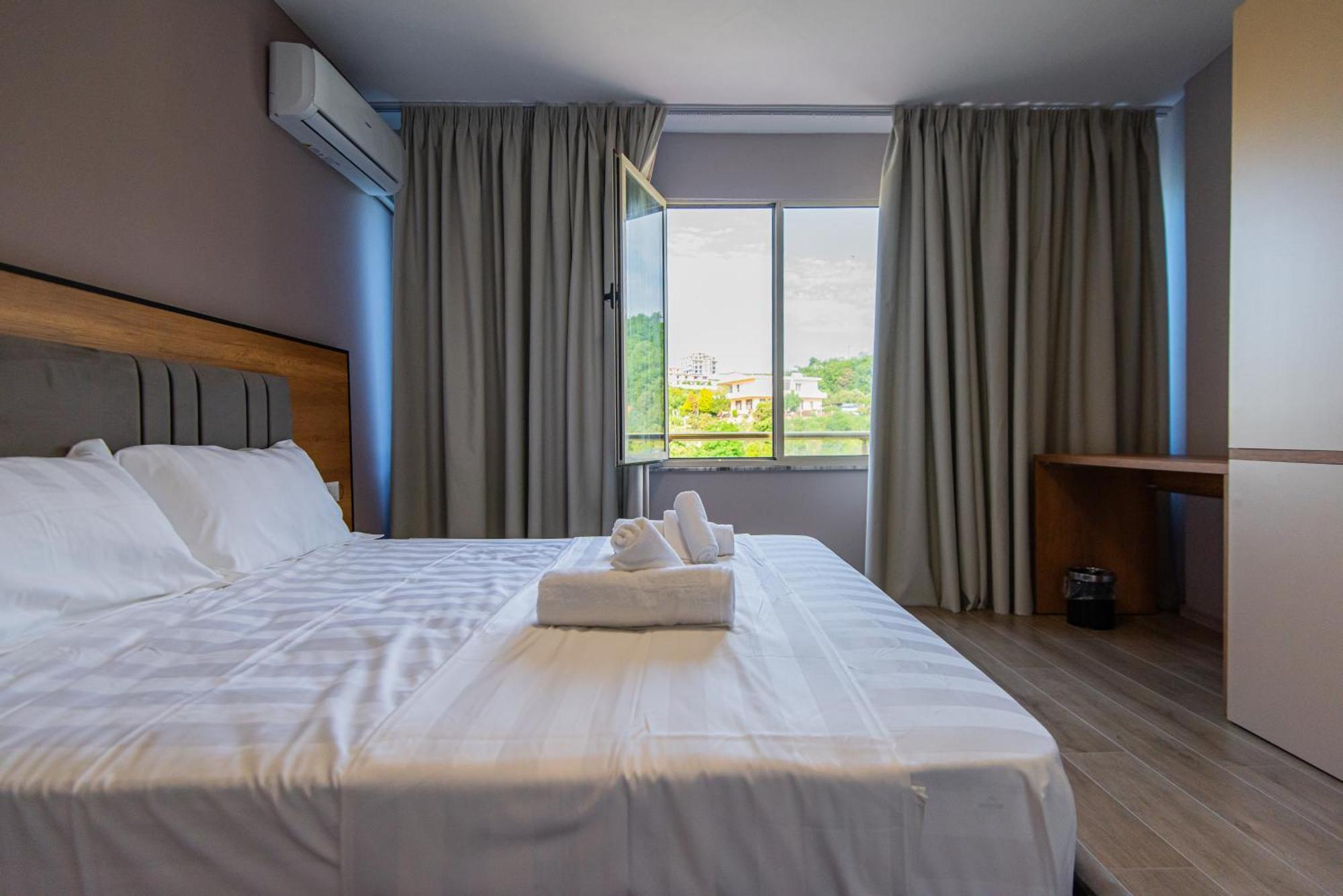 Aparthotel Eda ดูร์เรส ภายนอก รูปภาพ