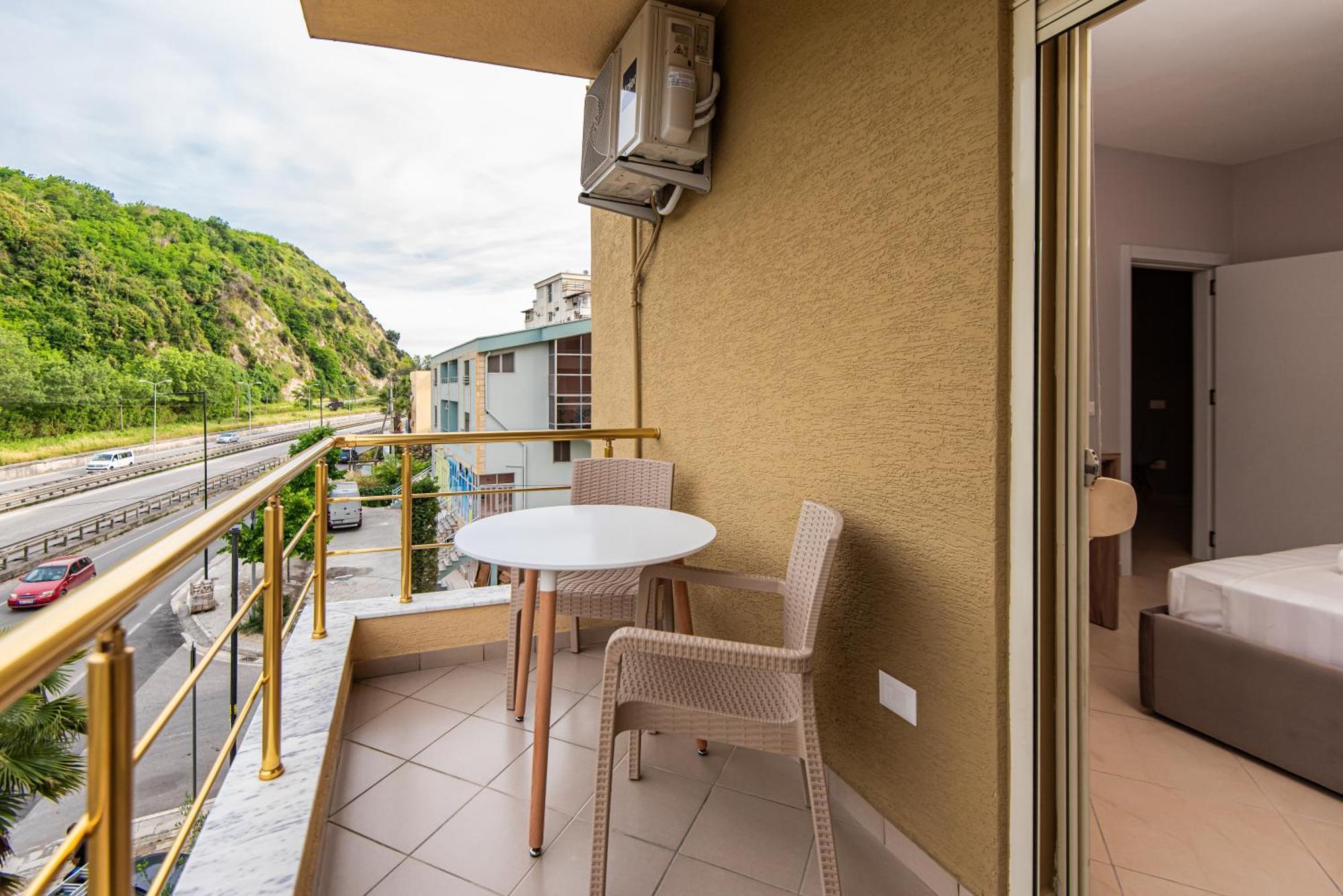Aparthotel Eda ดูร์เรส ภายนอก รูปภาพ